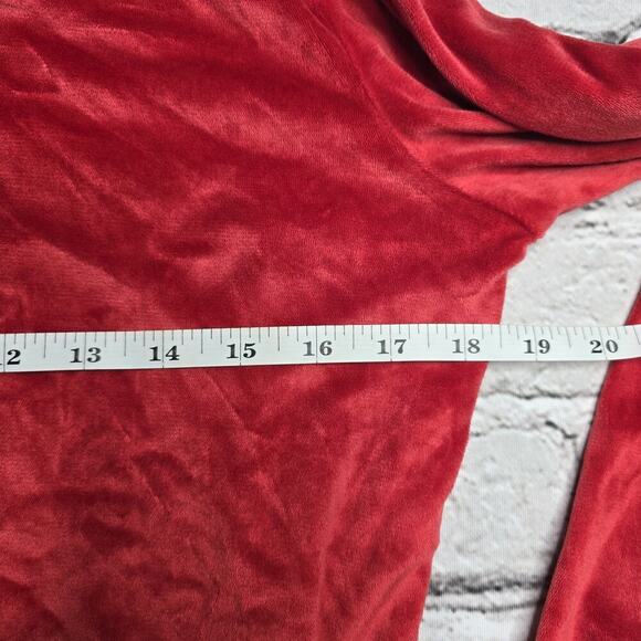 Juicy Couture Sleepwear Red Fuzzy Soft Long Sleeve Rhinestone Top Size Small - Picture 7 of 9